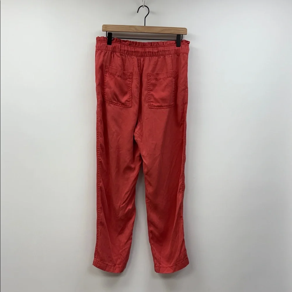 Ann Taylor LOFT High Rise Paperbag Tapered Pant Minimalist Coral Red Medium - Picture 5 of 8